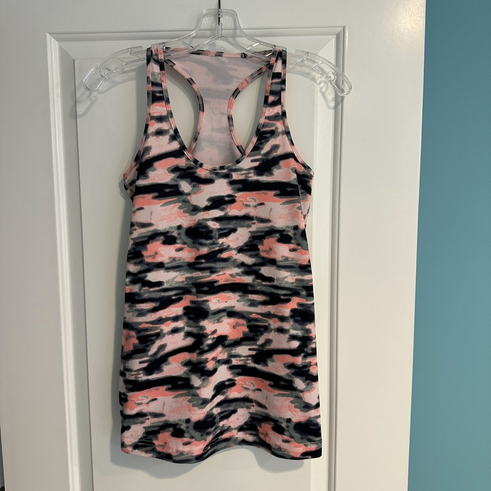 Lululemon cameo Racerback/Athetic - Wear